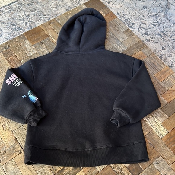 Zara Snoopy Artist Black Hoodie - Picture 8 of 8